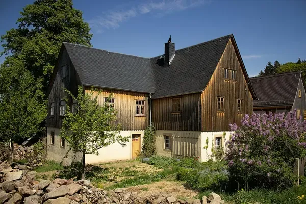 Ländliches Eigenheim mit Garten